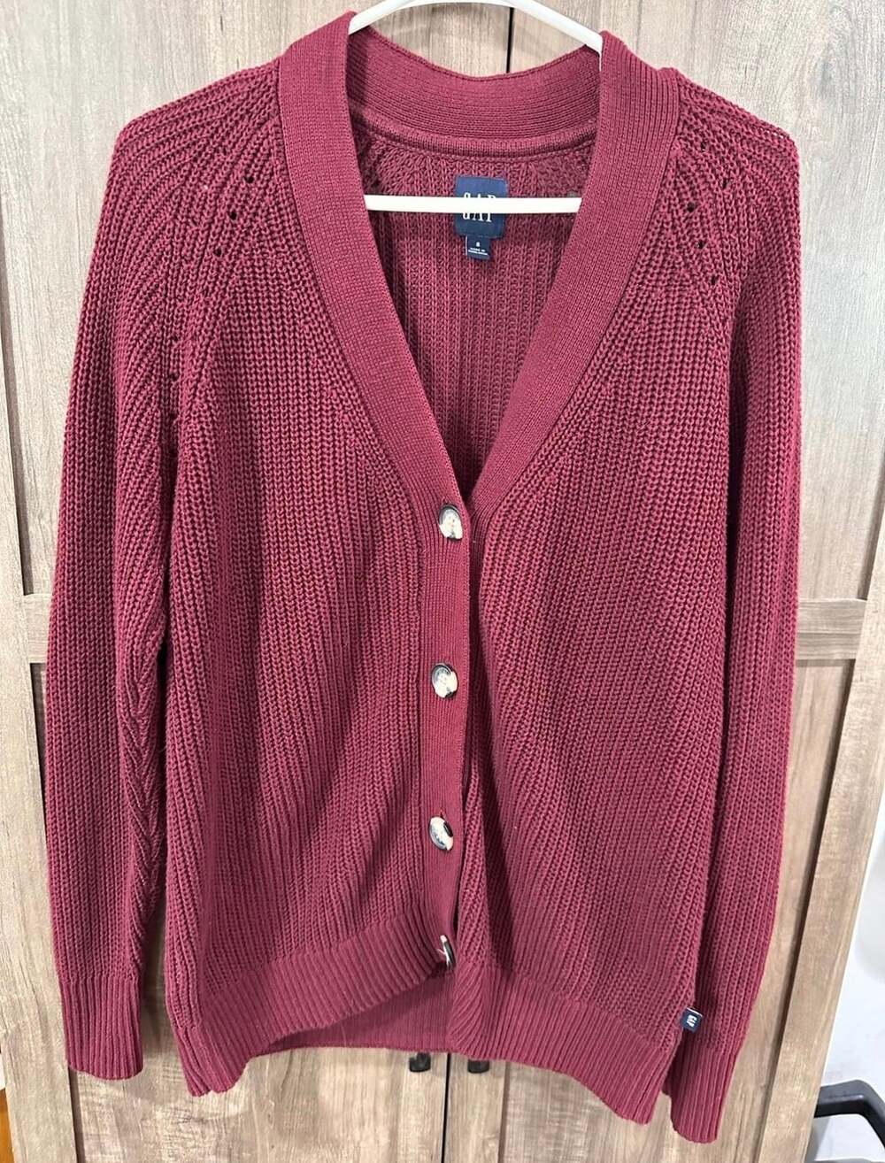 Gap Cardigan Size S Red V-Neck Button Front Knit